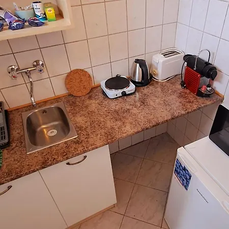 شقة Napvirag - Koezel Mindenhez